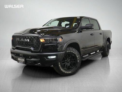 Diamond Black Crystal Pearlcoat 2025 RAM 1500 Rebel