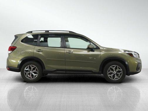 Jasper Green Metallic 2020 Subaru Forester Premium
