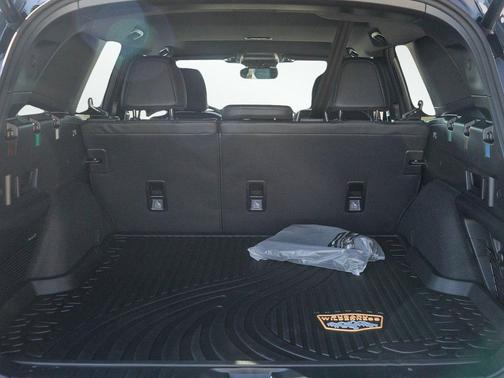 Crystal White Pearl 2026 Subaru Outback Wilderness