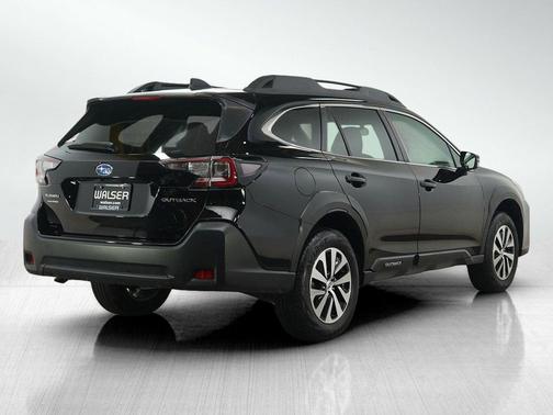 Crystal Black Pearl 2025 Subaru Outback Premium