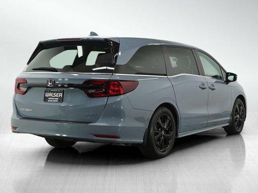 Sonic Gray Pearl 2023 Honda Odyssey Sport