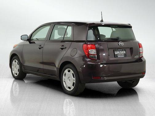 2014 Scion xD 5dr HB Auto