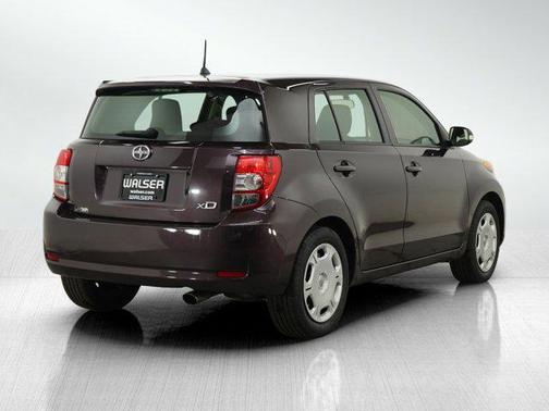 2014 Scion xD 5dr HB Auto