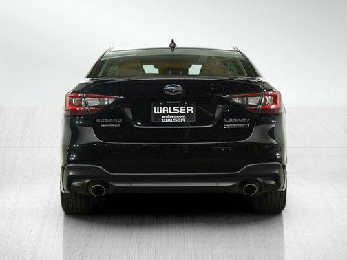 2022 Subaru Legacy Touring XT