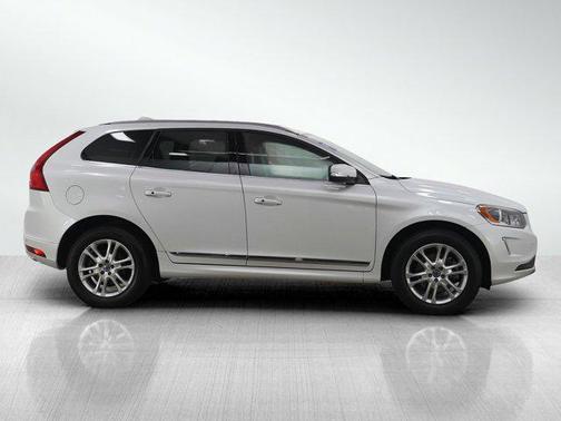 2016 Volvo XC60 T5 Premier