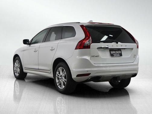2016 Volvo XC60 T5 Premier