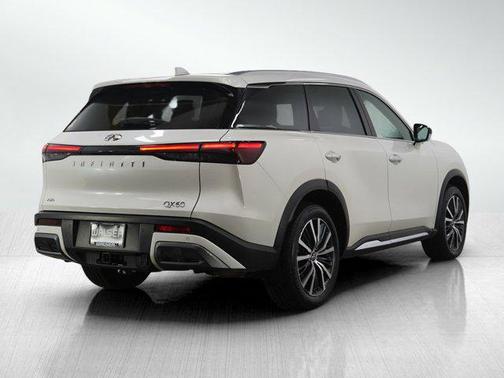 2024 INFINITI QX60 SENSORY