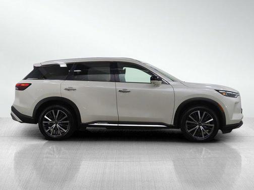 2024 INFINITI QX60 SENSORY