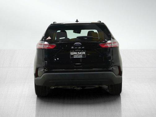 2021 Ford Edge SE