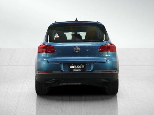 Pacific Blue Metallic 2017 Volkswagen Tiguan 2.0T Wolfsburg Edition
