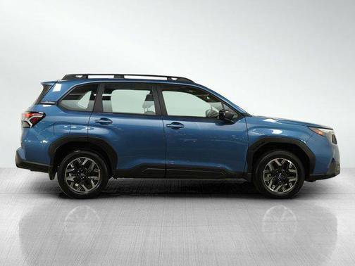 2025 Subaru Forester Base