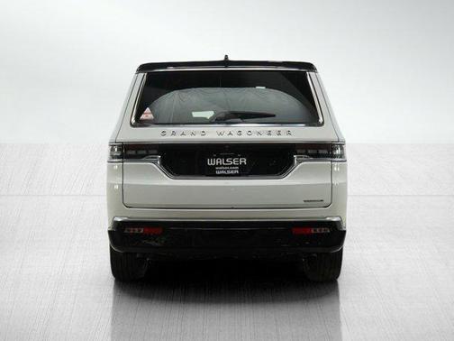 2024 Jeep Grand Wagoneer L Series III 4x4