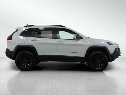 2018 Jeep Cherokee Trailhawk