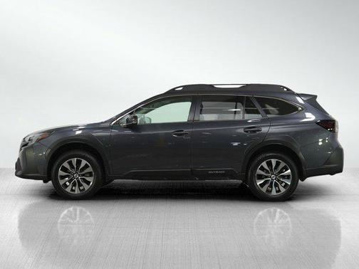 Magnetite Gray Metallic 2023 Subaru Outback Limited