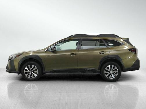 Autumn Green Metallic 2025 Subaru Outback Premium