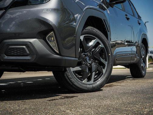 Magnetite Gray Metallic 2026 Subaru Forester Limited