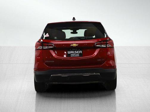 Radiant Red Tintcoat 2023 Chevrolet Equinox 1LT