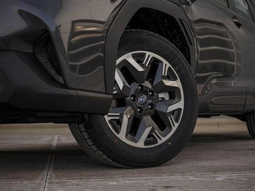 2025 Subaru Forester Base