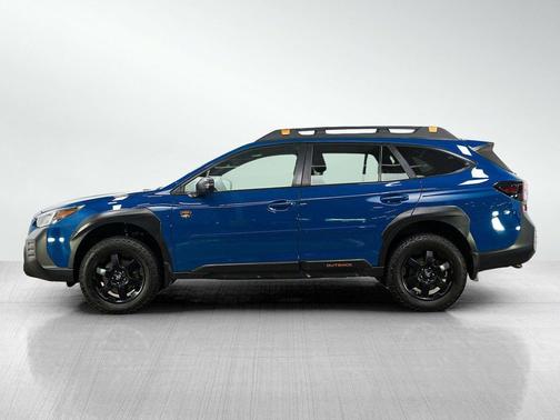 Geyser Blue 2022 Subaru Outback Wilderness