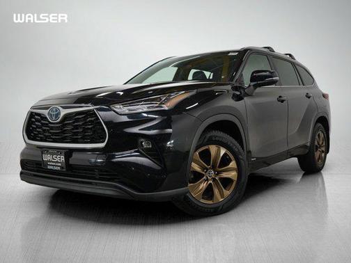 2023 Toyota Highlander Hybrid XLE