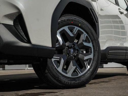 Crystal White Pearl 2026 Subaru Forester Base