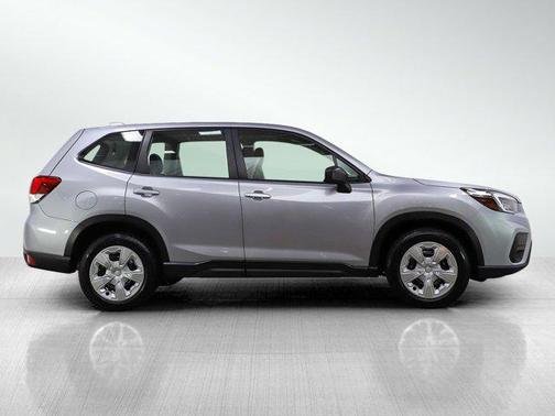 Ice Silver Metallic 2019 Subaru Forester Base