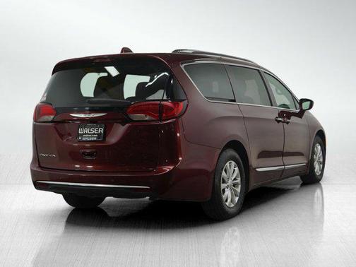 2018 Chrysler Pacifica Touring-L Plus