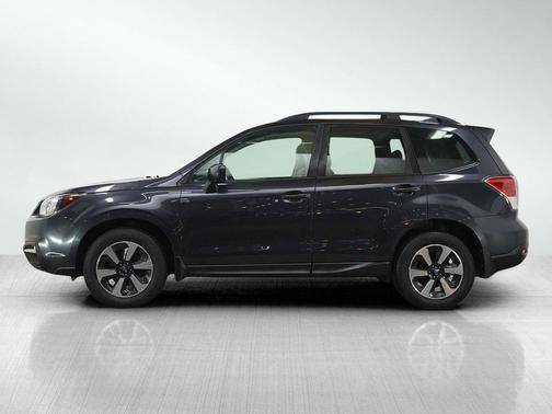Dark Gray Metallic 2018 Subaru Forester 2.5i Premium