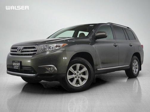 2013 Toyota Highlander SE
