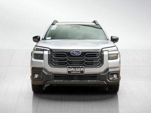 Ice Silver Metallic 2026 Subaru Outback Touring XT