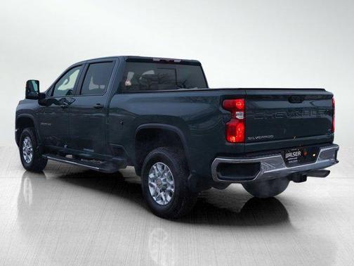 2025 Chevrolet Silverado 3500 LT