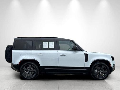 2022 Land Rover Defender 110 X-Dynamic HSE