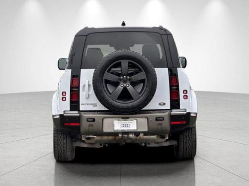 2022 Land Rover Defender 110 X-Dynamic HSE