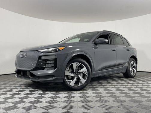 2025 Audi Q6 e-tron Premium quattro