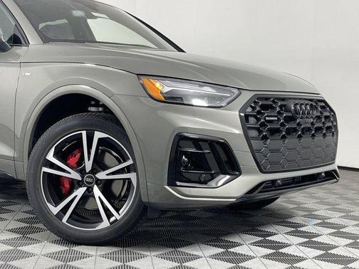 2025 Audi Q5 45 S line Premium Plus