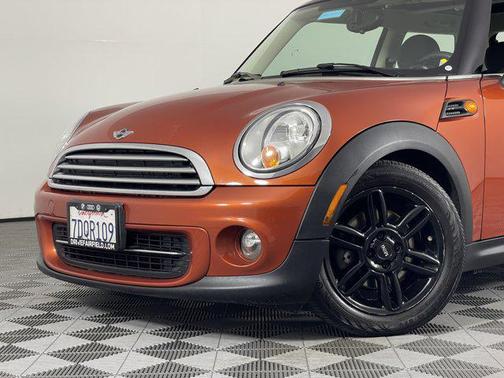 2013 MINI Hardtop Cooper