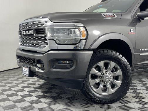 2019 RAM 3500 Limited Mega Cab 4x4 6'4' Box