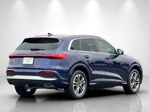 2025 Audi Q5 Prestige TFSI quattro S tronic