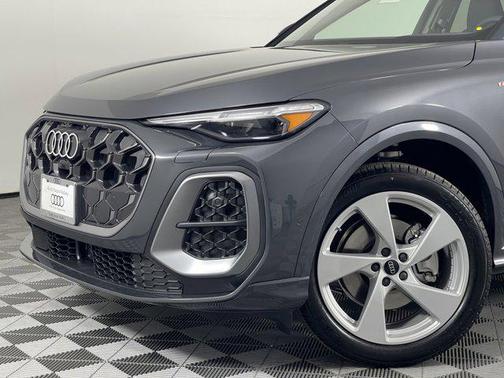 2025 Audi Q5 Premium Plus TFSI quattro S tronic