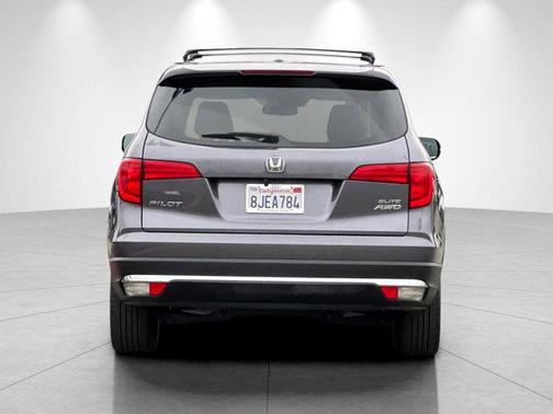 2018 Honda Pilot Elite