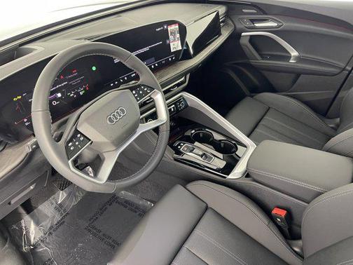 2025 Audi Q5 Premium Plus TFSI quattro S tronic