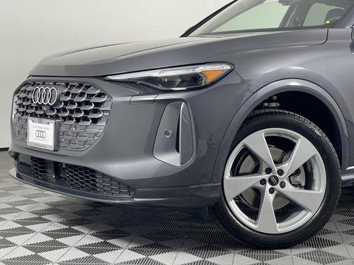 2025 Audi Q5 Premium Plus TFSI quattro S tronic