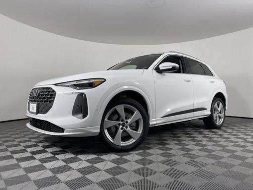 2025 Audi Q5 Premium Plus TFSI quattro S tronic