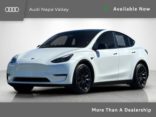 2023 Tesla Model Y Long Range Dual Motor All-Wheel Drive