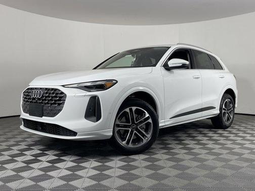 2025 Audi Q5 Premium