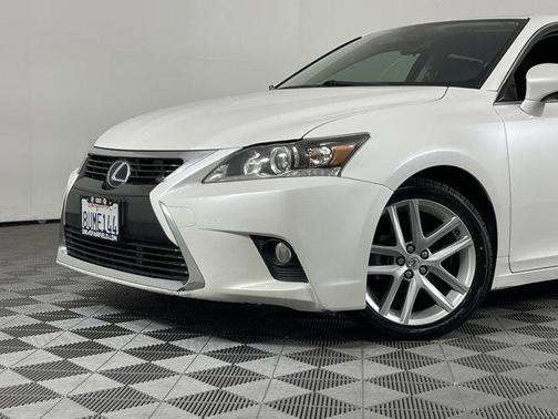 2017 Lexus CT 200h Base