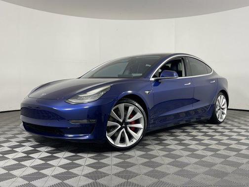 2018 Tesla Model 3 Long Range