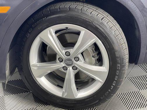 2020 Audi Q5 45 Premium