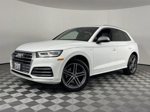 2018 Audi SQ5 3.0T Premium Plus