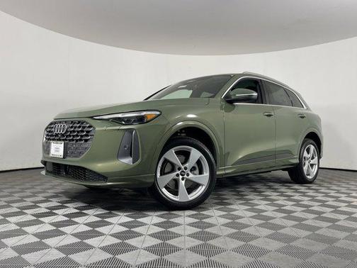 2025 Audi Q5 Premium Plus